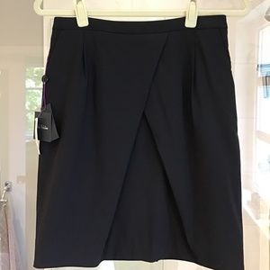 NWT Aritzia Babaton Stretch Wool Skirt